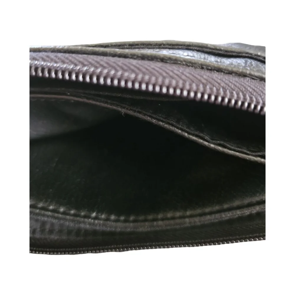 Liz Claiborne | Black Wristlet
